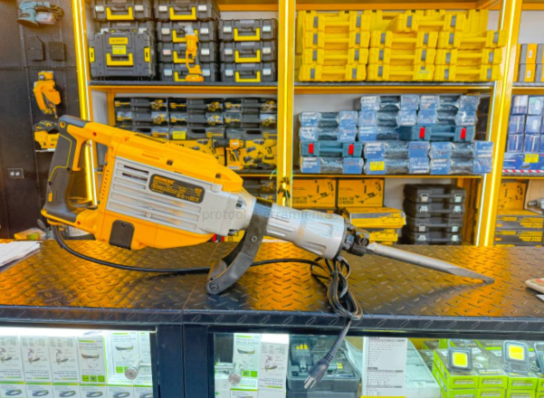 Gray helmet for bikers